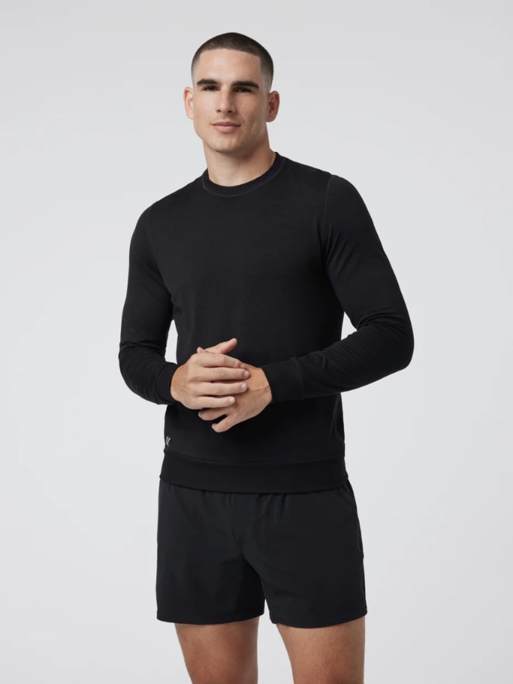 VUORI Ponto Performance Crew Men's XL Black Sweatshirt Athleisure Jogging Travel